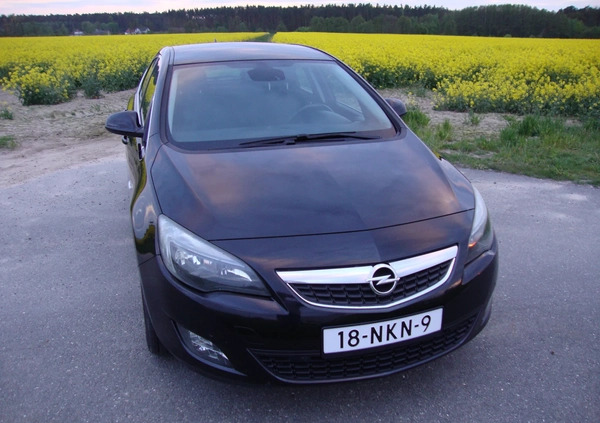 Opel Astra cena 23500 przebieg: 165800, rok produkcji 2010 z Syców małe 704